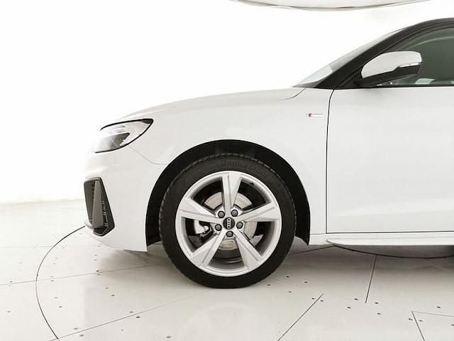 Usata Audi A1 S-Line 150 CV (110 kW) 2024 Bianco ghiaccio metallizzato SUV