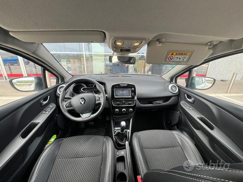 Usado Renault Clio IV 75 CV (55 kW) 2018 Blanco Utilitario