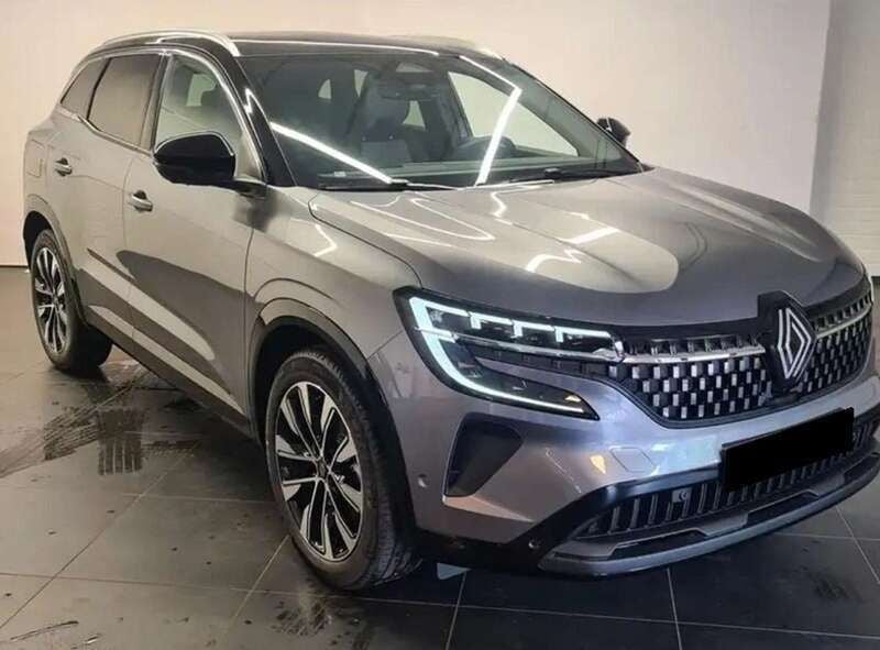 Usata Renault Austral Techno 131 CV (96 kW) 2024 Grigio SUV