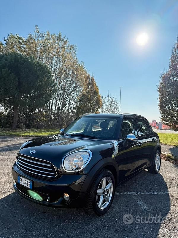 Usata Mini Cooper 90 CV (66 kW) 2012 Nero Utilitaria