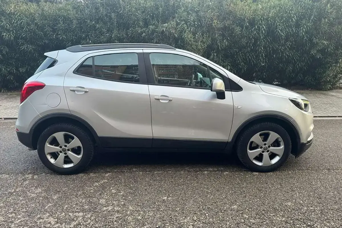 Usata Opel Mokka X Ultimate 136 CV (100 kW) 2017 Grigio SUV