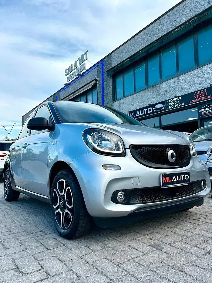Usata Smart ForFour Brabus 90 CV (66 kW) 2019 Grigio Utilitaria