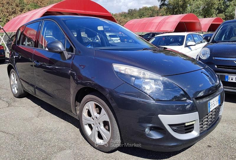 Usata Renault Scénic III 131 CV (96 kW) 2011 Gray Monovolume