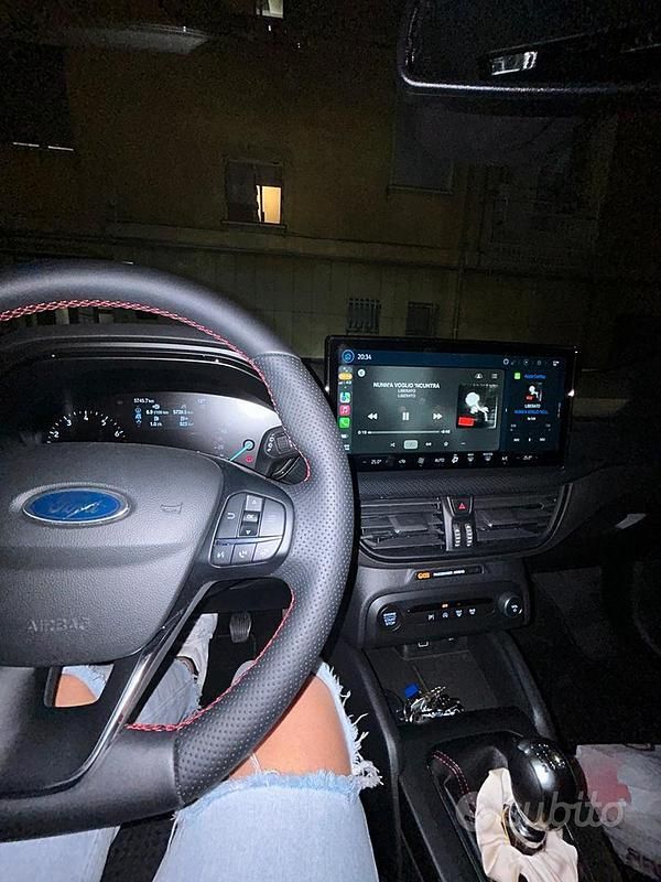 Usata Ford Focus ST-Line 125 CV (91 kW) 2023 Nero Utilitaria