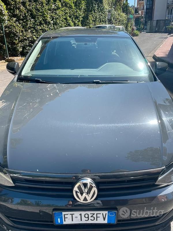 Usata VW Polo 80 CV (58 kW) 2018 Grigio Utilitaria