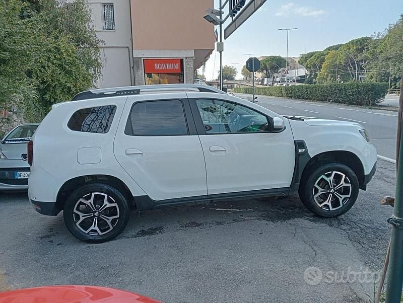 Usata Dacia Duster Prestige 101 CV (74 kW) 2020 Bianco SUV
