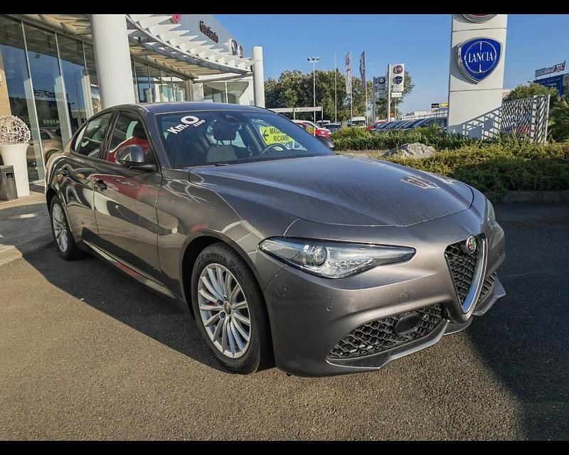 Usata Alfa Romeo Giulia Business 160 CV (117 kW) 2023 Grigio Berlina