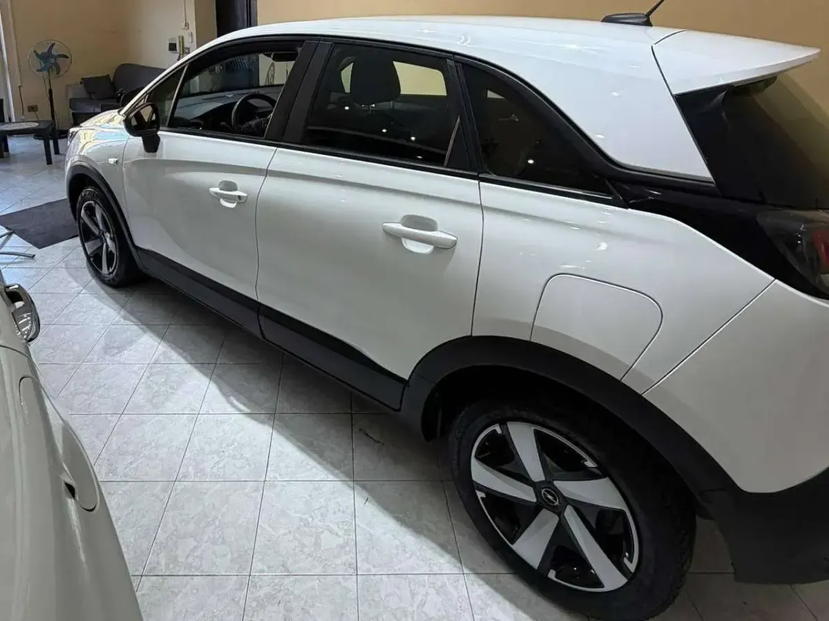 Usata Opel Crossland Edition 83 CV (61 kW) 2021 Other SUV