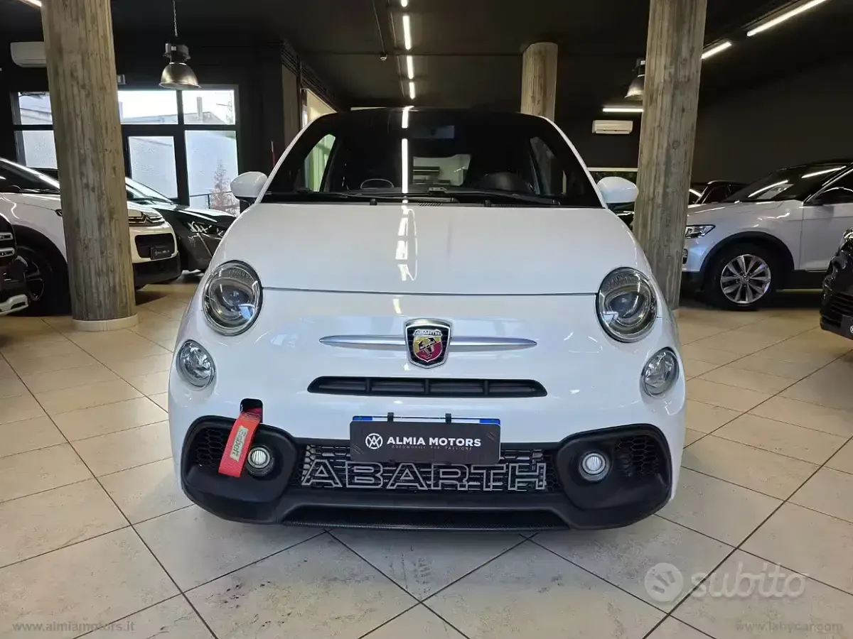 Usata Abarth 595 145 CV (106 kW) 2018 Bianco Berlina