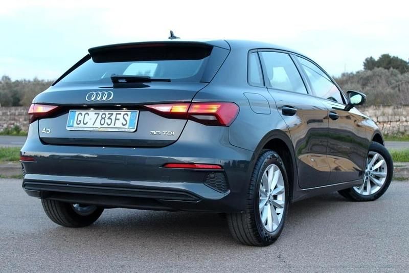 Usata Audi A3 116 CV (85 kW) 2020 Grigio Berlina