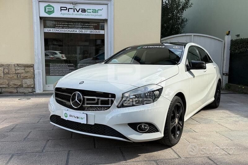 Bianco Usata 2014 Mercedes A180 Due volumi | 10.990 € (Ottimo prezzo) - Immagine 1/4