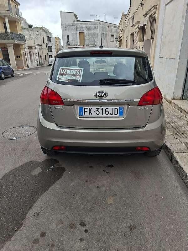 Usata Kia Venga Active 90 CV (66 kW) 2017 Utilitaria