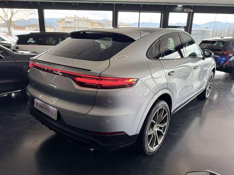 Usata Porsche Cayenne Coupe 340 CV (250 kW) 2020 Argento Coupé