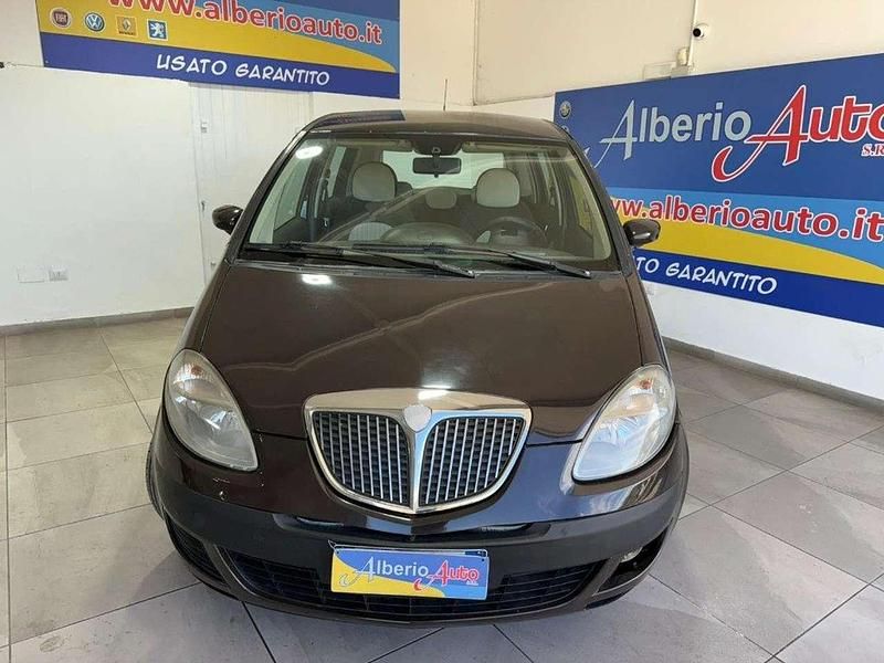 Usata Lancia Musa 69 CV (50 kW) 2007 Nero Monovolume