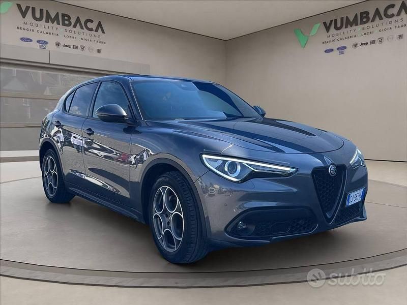 Usata Alfa Romeo Stelvio Sprint 280 CV (205 kW) 2022 Grigio SUV