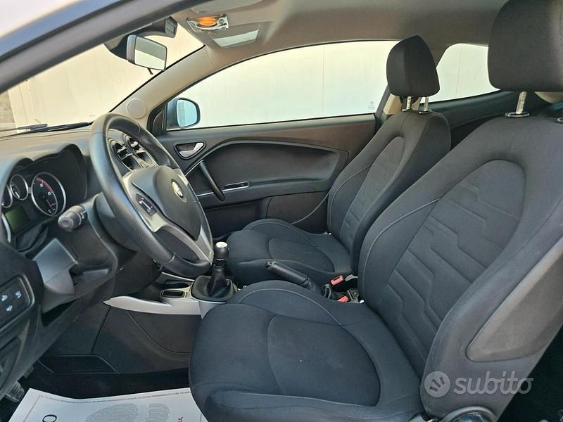 Usata Alfa Romeo MiTo 85 CV (62 kW) 2015 Bianco Utilitaria