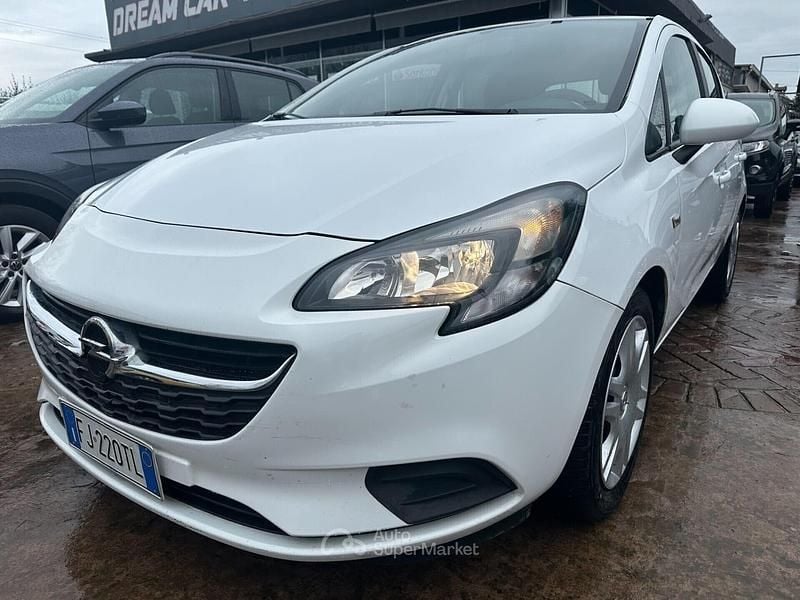 Usata Opel Corsa 90 CV (66 kW) 2017 Bianco Berlina