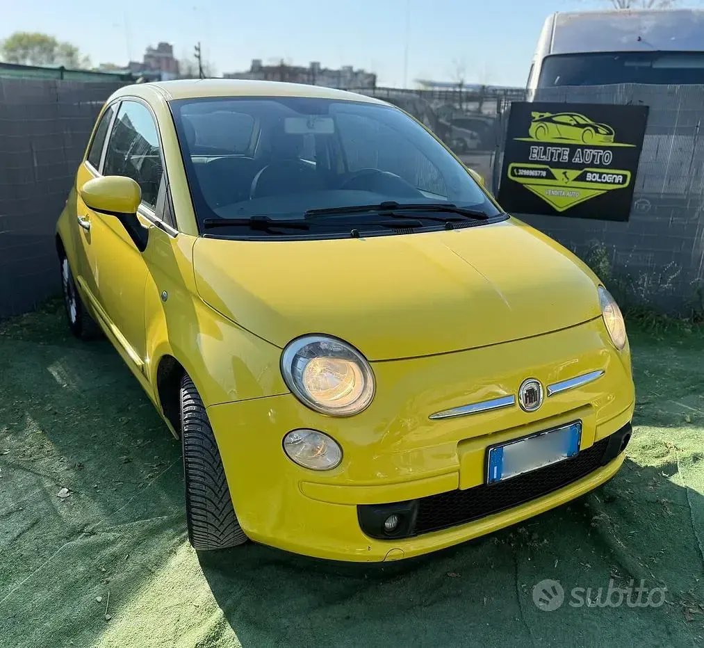 Usata Fiat 500 Pop 69 CV (50 kW) 2009 Giallo Cabrio