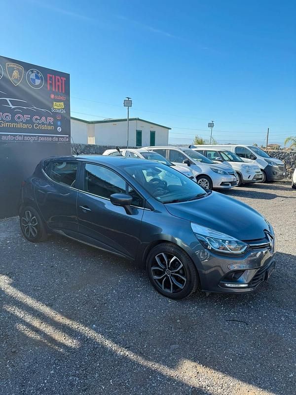 Usata Renault Clio IV Zen 89 CV (65 kW) 2017 Grigio Berlina