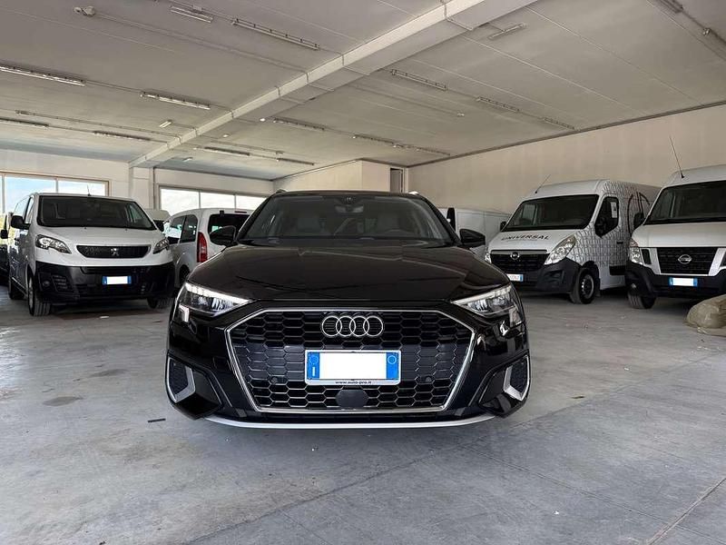 Usata Audi A3 Ambiente 150 CV (110 kW) 2020 Nero Berlina