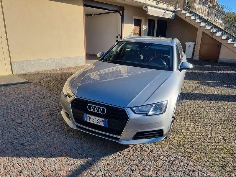 Usata Audi A4 150 CV (110 kW) 2018 Argento Station wagon