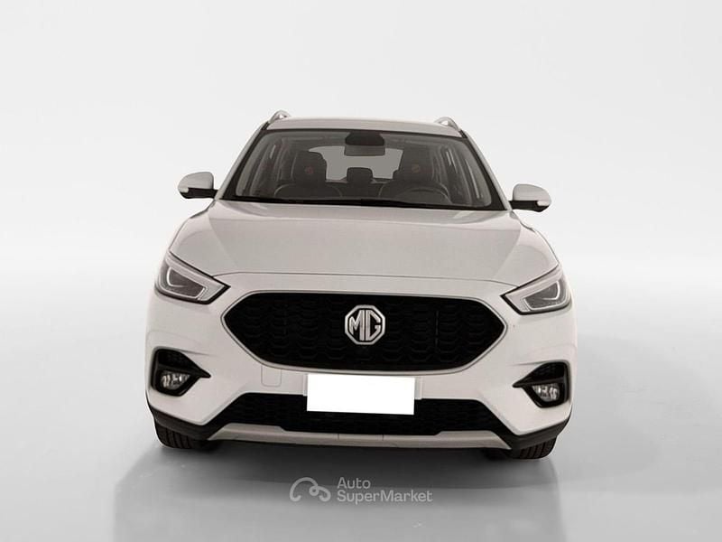 Usata MG ZS Luxury 106 CV (77 kW) 2024 Bianco SUV