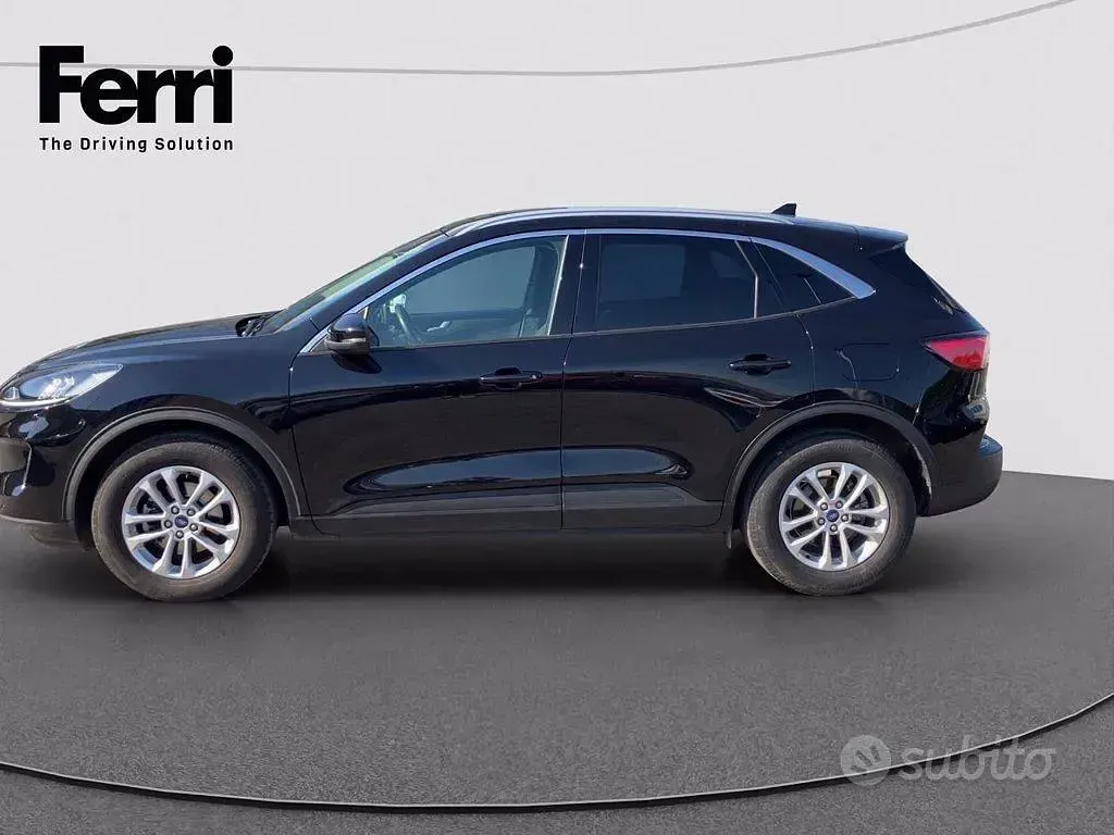 Usata Ford Kuga Titanium 120 CV (88 kW) 2024 Nero SUV