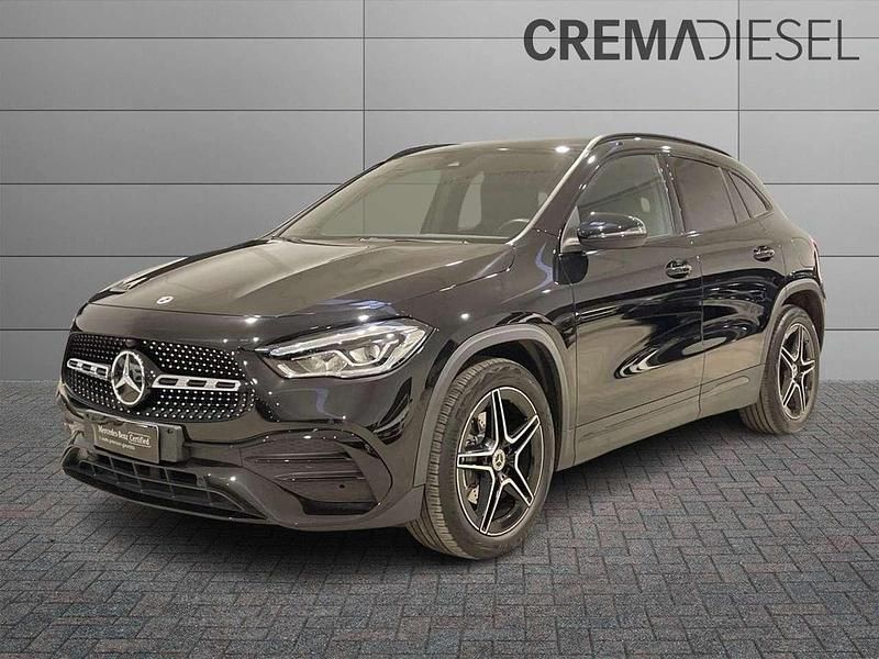 Nero Usata 2022 Mercedes GLA200 Premium SUV | 34.900 € (Buon prezzo) - Immagine 1/4