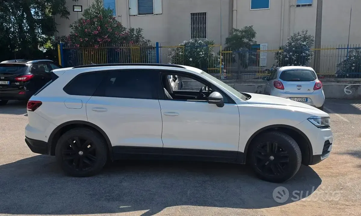 Usata VW Touareg Advance 231 CV (169 kW) 2019 Bianco SUV