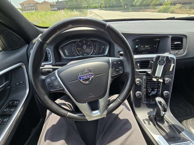 Usata 2016 Volvo S60 Kinetic Tre volumi | 9500 € (Super prezzo) - Immagine 1/4