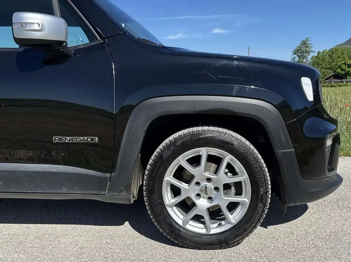 Usata Jeep Renegade Limited 131 CV (96 kW) 2022 Nero SUV