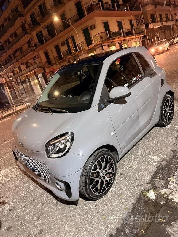 Usata 2025 Smart ForTwo Electric Drive | 16.000 € (Buon prezzo) - Immagine 1/4