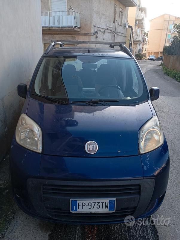 Usata Fiat Qubo Trekking 75 CV (55 kW) 2008 Blu Monovolume
