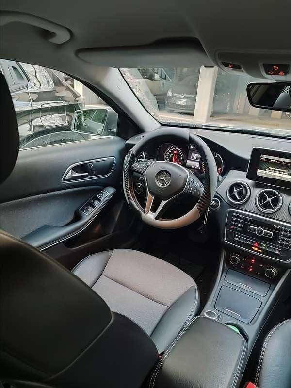 Usata Mercedes GLA200 136 CV (100 kW) 2015 SUV