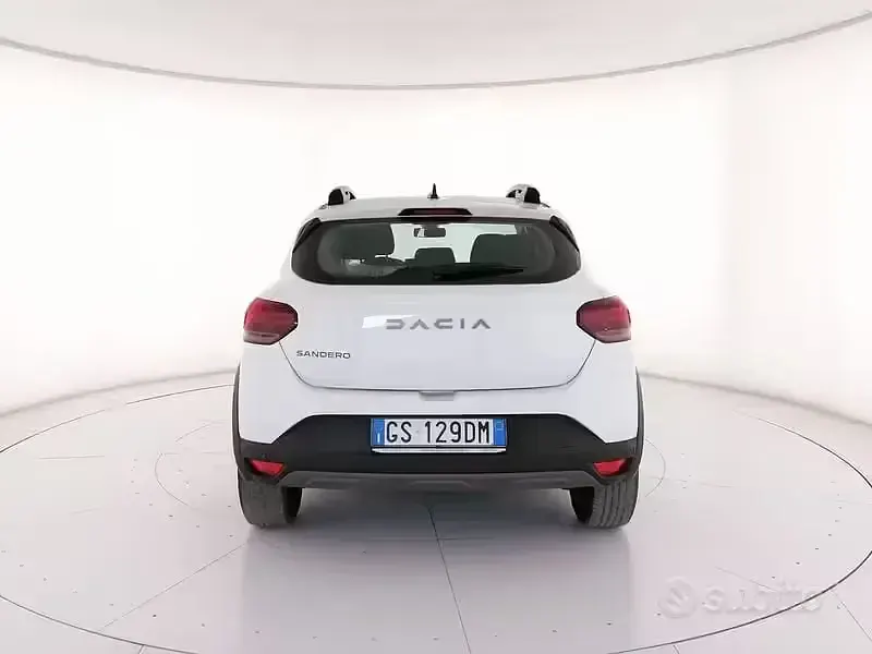 Usata Dacia Sandero Extreme 101 CV (74 kW) 2023 Bianco Utilitaria