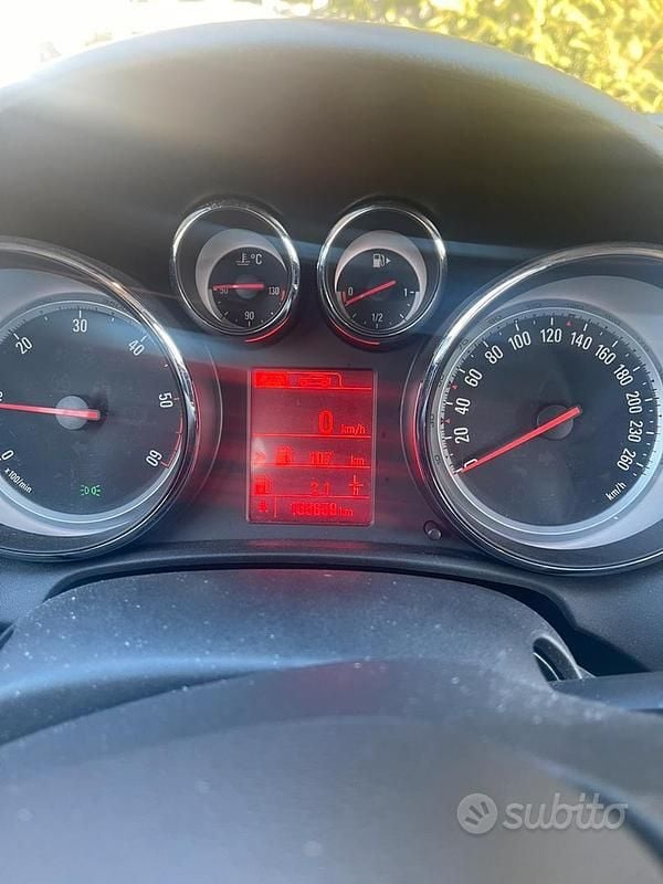 Usata Opel Astra 165 CV (121 kW) 2013 Blu Station wagon