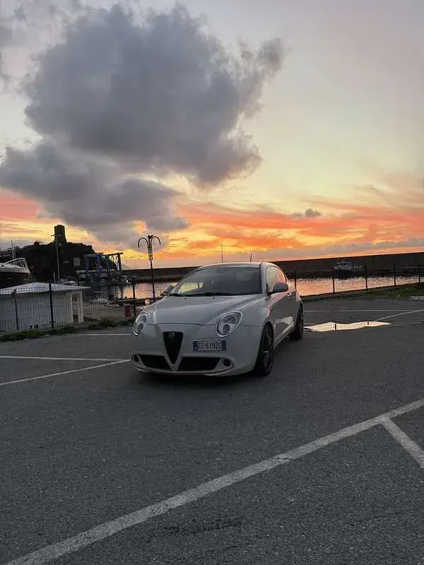 Usata Alfa Romeo MiTo Distinctive 105 CV (77 kW) 2010 Utilitaria