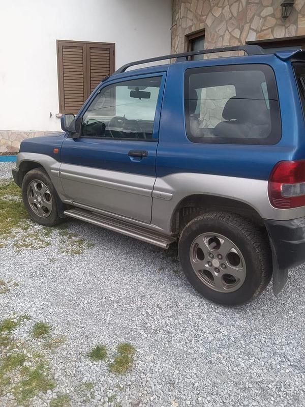Usata Mitsubishi Pajero 1998 Blu SUV