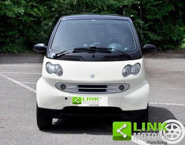Usata Smart ForTwo Coupé Pulse 61 CV (44 kW) 2007 Bianco Coupé