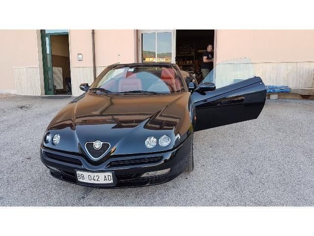 Venduto Alfa Romeo Gtv Spider 2 0i V6 Auto Usate In Vendita
