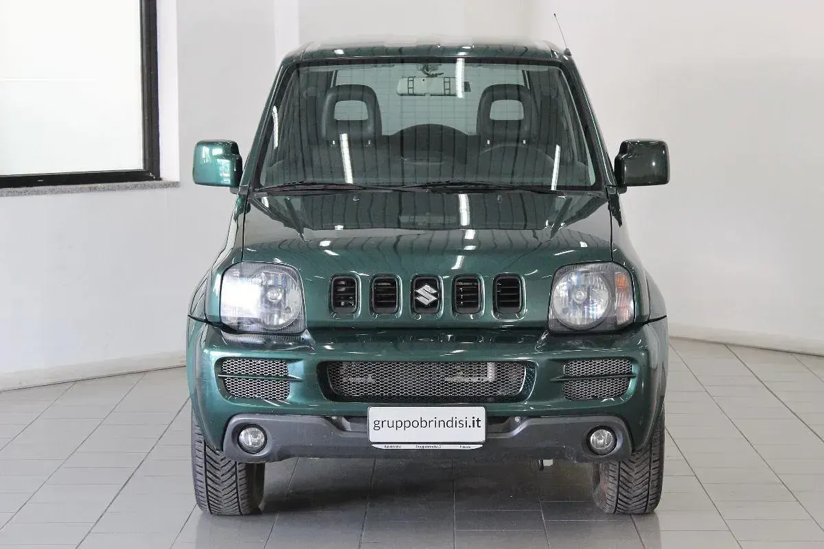 Usata Suzuki Jimny 85 CV (62 kW) 2008 Verde SUV
