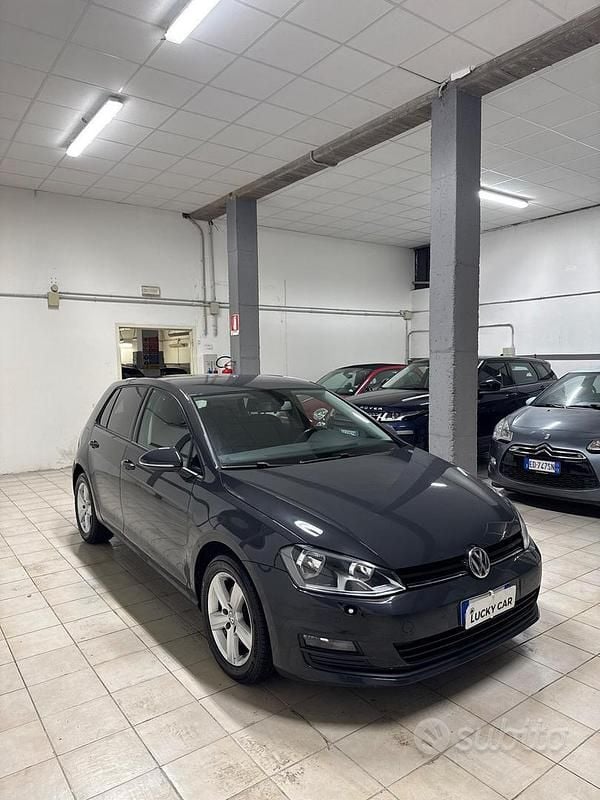 Usata VW Golf VII Trendline 85 CV (62 kW) 2014 Grigio Berlina