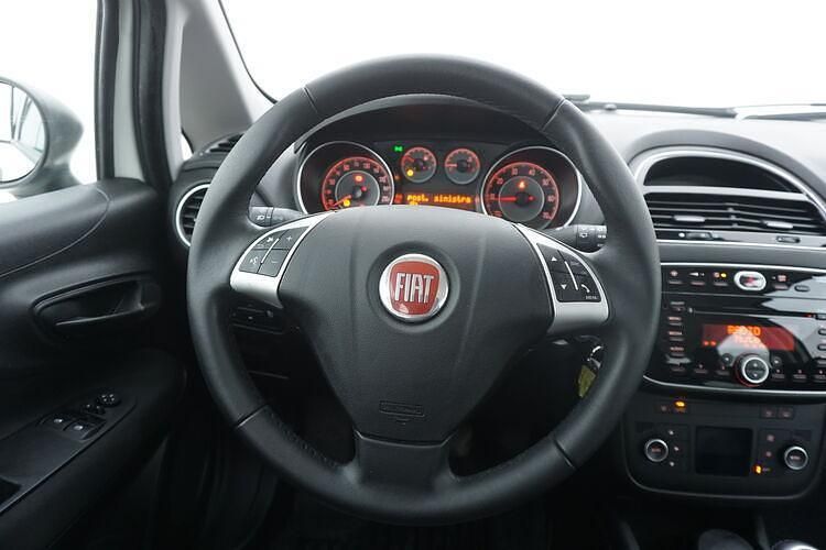 Usata Fiat Punto Street 95 CV (69 kW) 2018 Bianco Utilitaria