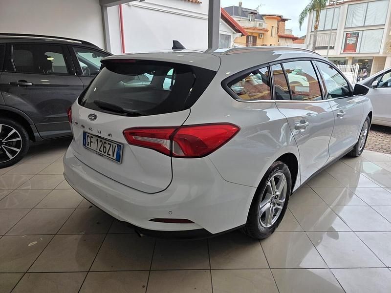 Usata Ford Focus 119 CV (87 kW) 2021 Bianco Berlina