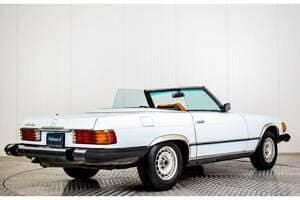 Begagnad Mercedes SL450 218 HK (160 kW) 1973 Blå Cab