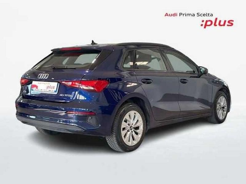 Usata Audi A3 Sportback e-tron Business 204 CV (150 kW) 2022 Blu Utilitaria