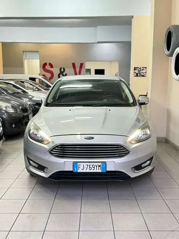 Usata Ford Focus Titanium X 120 CV (88 kW) 2017 Berlina