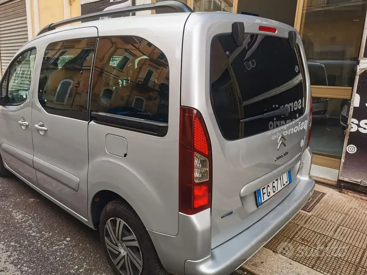 Occasion Citroën Berlingo 100 ch (73 kW) 2016 Gris Monospace