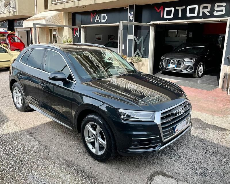 Usata Audi Q5 S-line plus 190 CV (139 kW) 2018 Grigio SUV