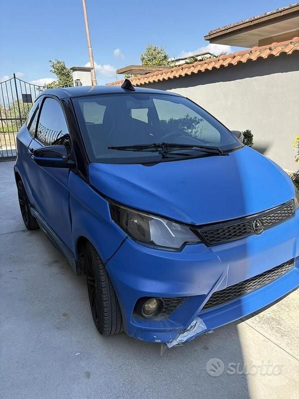 Usata Aixam Coupe GTI 2017 Blu Berlina